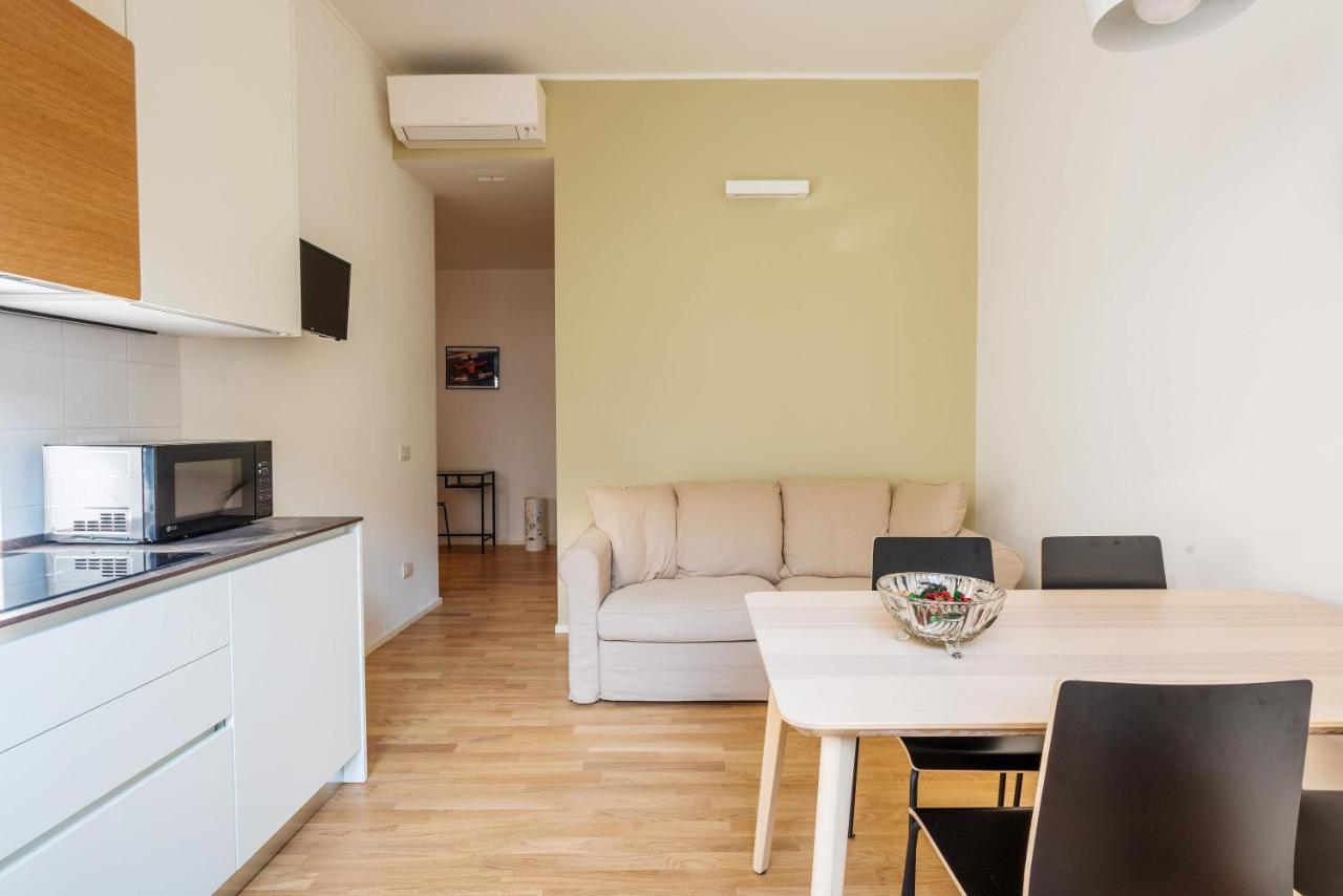 Spacious & Comfortable Apartment In Duomo By Easylife Milano Ngoại thất bức ảnh