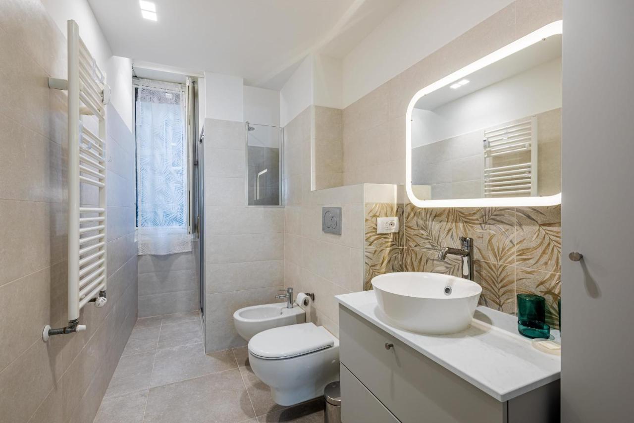 Spacious & Comfortable Apartment In Duomo By Easylife Milano Ngoại thất bức ảnh